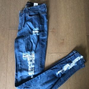 AKIRA Ripped Skinny High Waisted Jeans 5(W26)